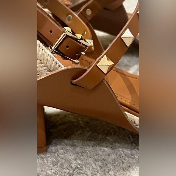 Valentino Garavani Opanka Rockstud Espadrille Sandals Size 39 - Picture 9 of 16